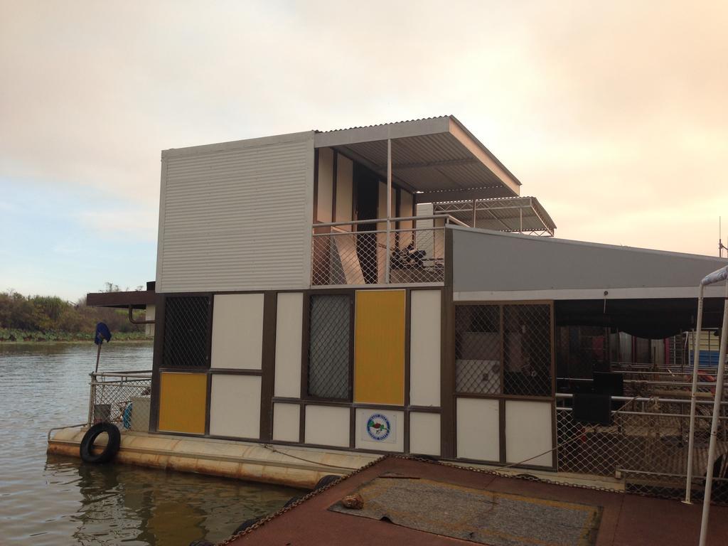 Corroboree Houseboats Marrakai Exteriör bild