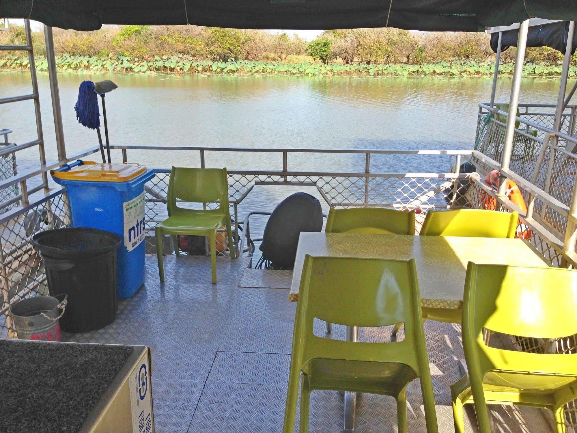 Corroboree Houseboats Marrakai Exteriör bild